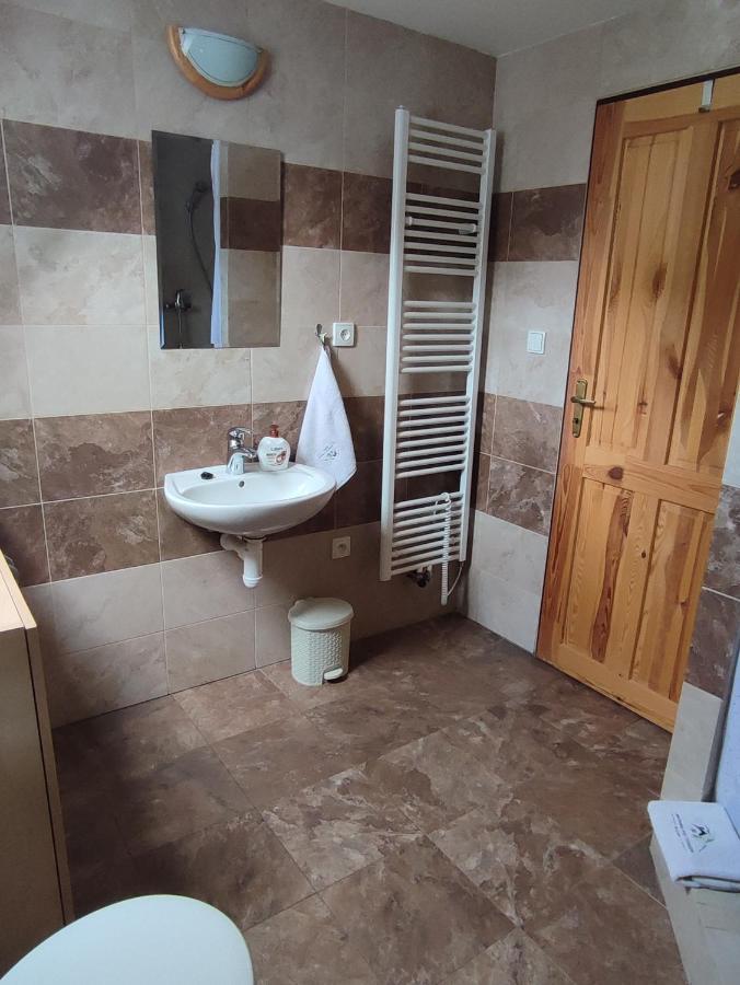 Apartmany Pod Vysakem Stárkov Exterior photo